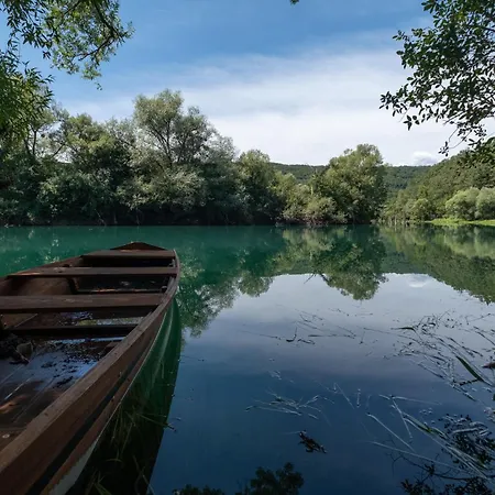 Greenoasis Bihac Exterior photo