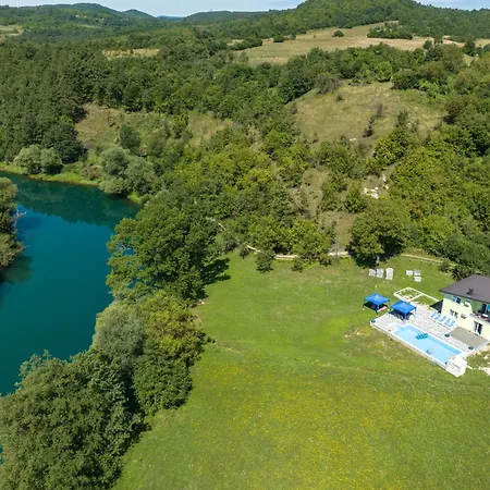 Greenoasis Bihac Exterior photo